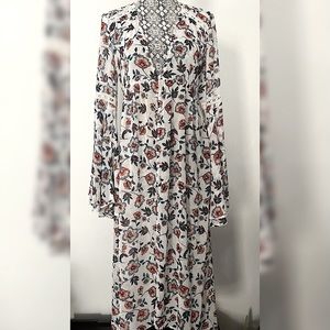 Forever 21 Floral Maxi Dress/Cover-Up with Flared Sleeves